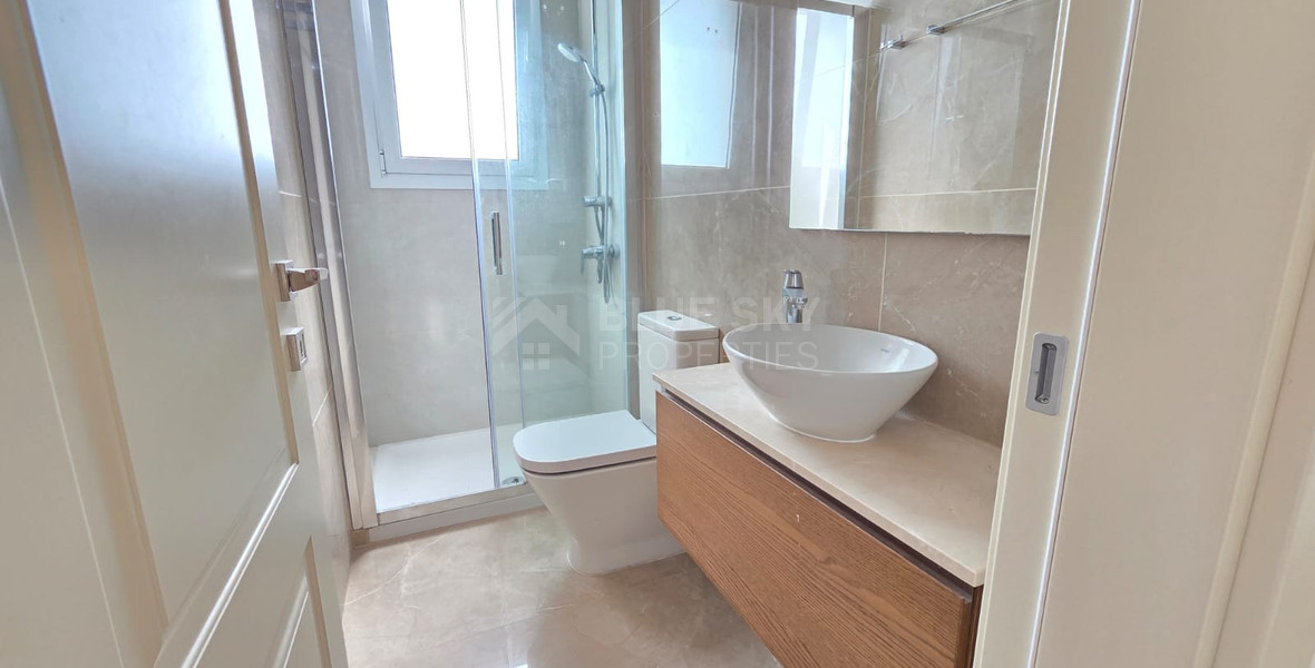Two bedroom  furnished Top floor apartment in Kato Polemidia, Limassol