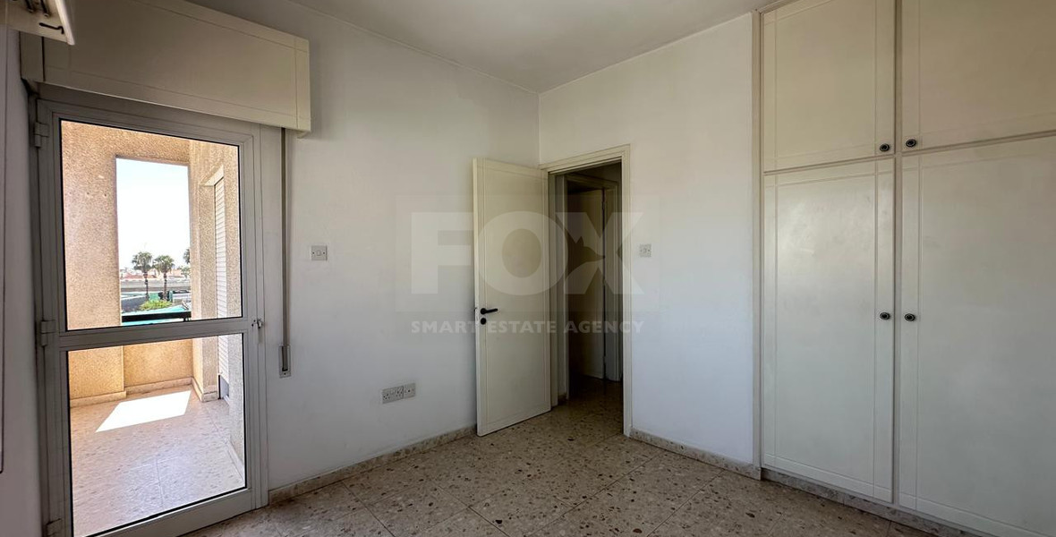 Three-Bedroom Apartment for Rent in Mesa Geitonia