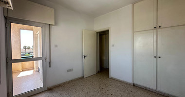 Three-Bedroom Apartment for Rent in Mesa Geitonia