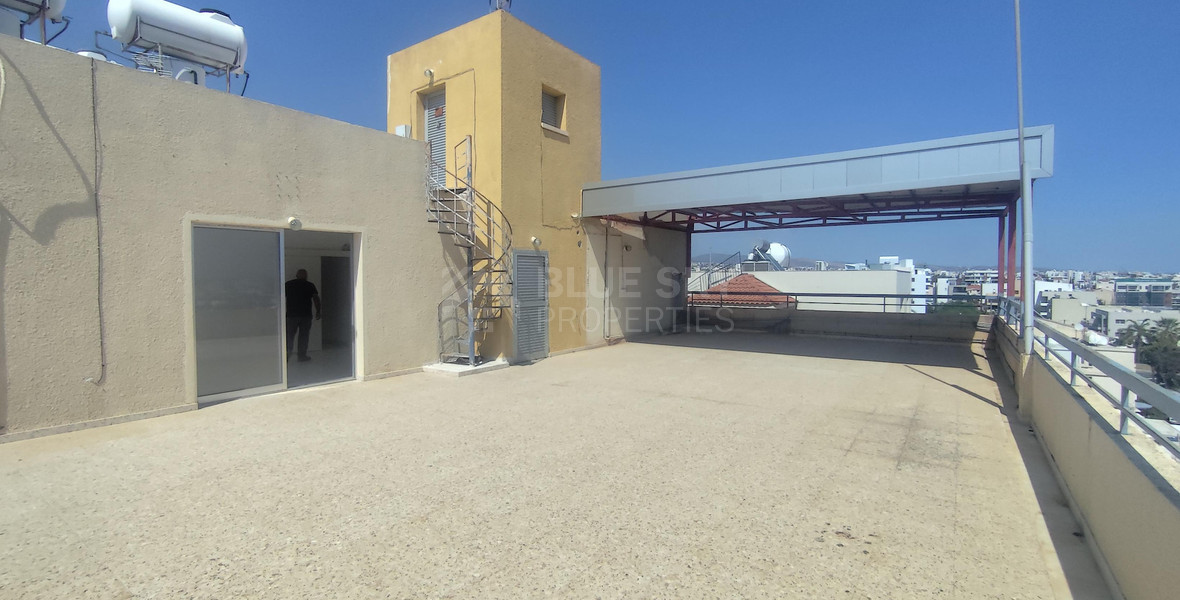 Office for Rent in Agios Georgios Havouzas, Limassol – 120 m² + Huge 100 m² Veranda