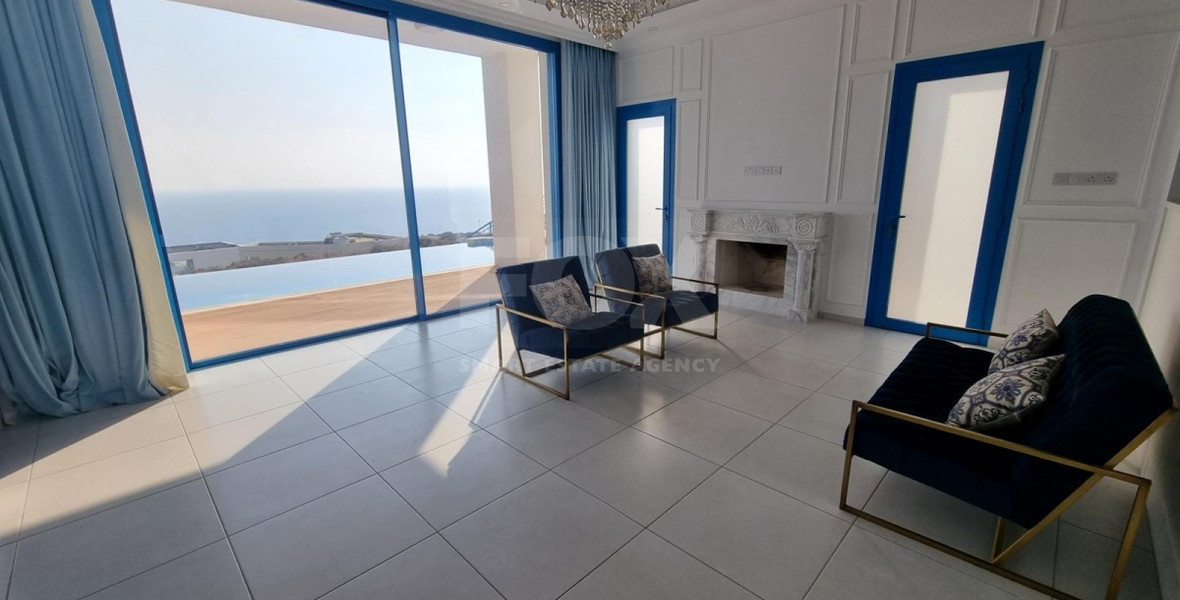 Luxury Four-Bedroom Semi-Detached Villa with Panoramic Sea Views, in Chloraka for sale