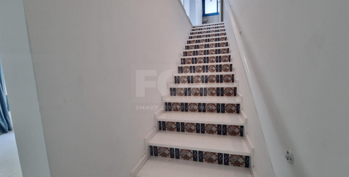 Luxury Four-Bedroom Semi-Detached Villa with Panoramic Sea Views, in Chloraka for sale