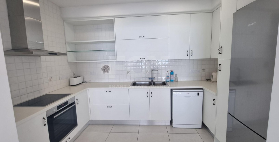 Luxury Four-Bedroom Semi-Detached Villa with Panoramic Sea Views, in Chloraka for sale