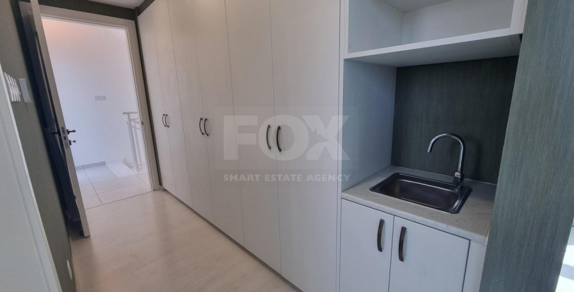 Luxury Four-Bedroom Semi-Detached Villa with Panoramic Sea Views, in Chloraka for sale