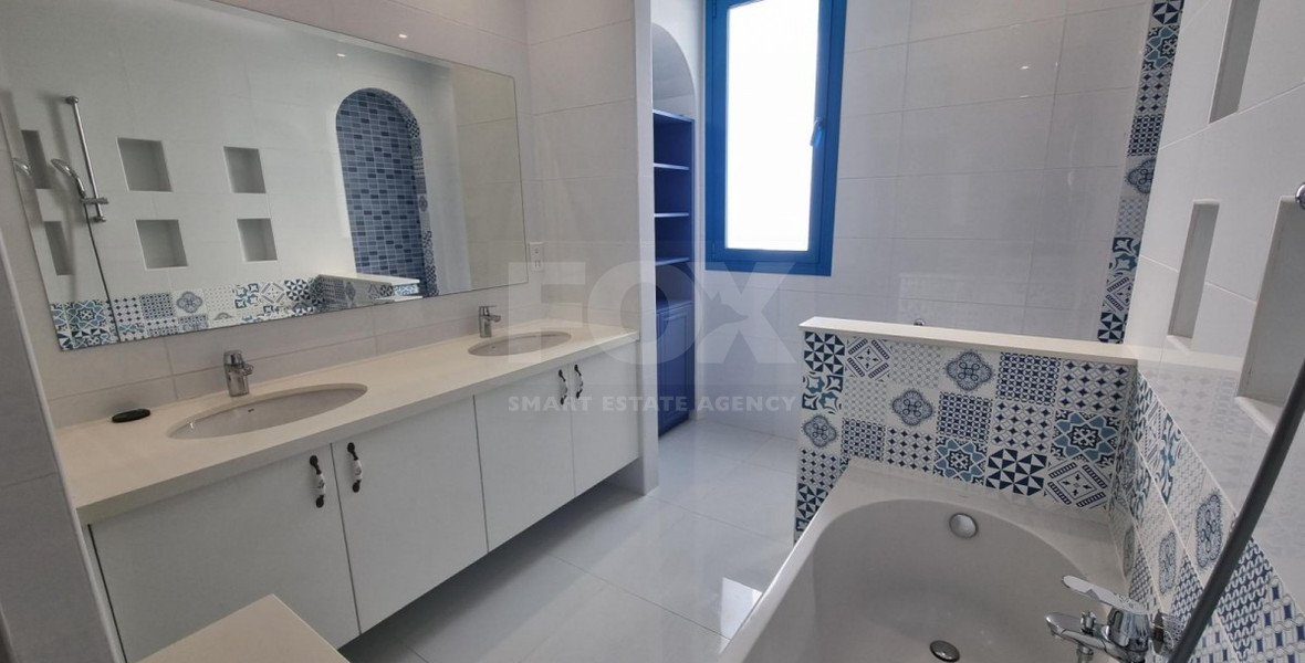 Luxury Four-Bedroom Semi-Detached Villa with Panoramic Sea Views, in Chloraka for sale