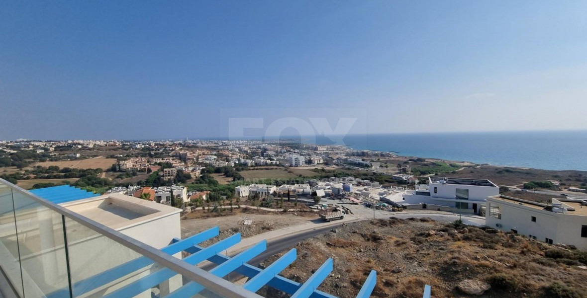 Luxury Four-Bedroom Semi-Detached Villa with Panoramic Sea Views, in Chloraka for sale