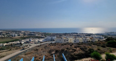 Luxury Four-Bedroom Semi-Detached Villa with Panoramic Sea Views, in Chloraka for sale