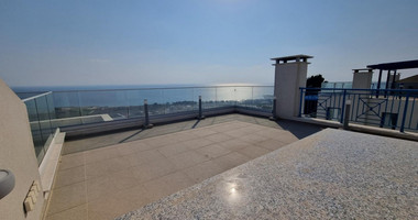 Luxury Four-Bedroom Semi-Detached Villa with Panoramic Sea Views, in Chloraka for sale