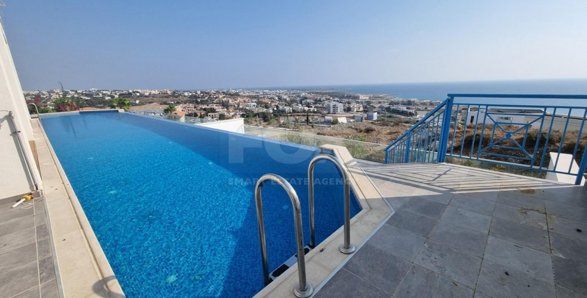 Luxury Four-Bedroom Semi-Detached Villa with Panoramic Sea Views, in Chloraka for sale