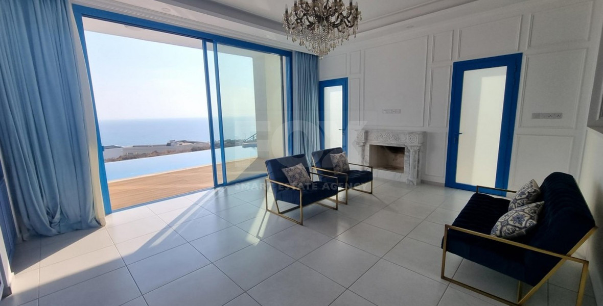 Luxury Four-Bedroom Semi-Detached Villa with Panoramic Sea Views, in Chloraka for sale