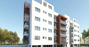 2-Bedroom Apartment with Private Roof Garden in Ypsonas