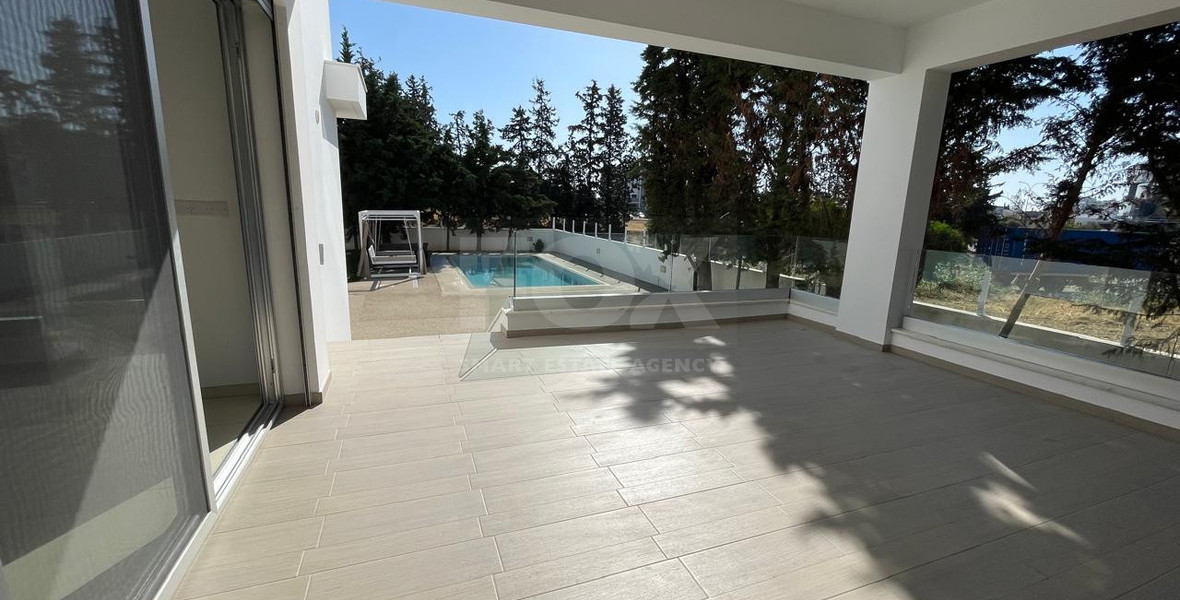 Luxury Five Bedroom Detached Villa with Private Pool for Rent in Germasogeia