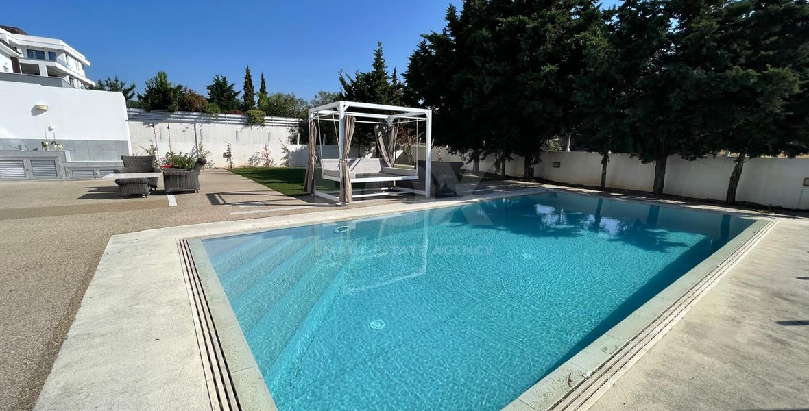 Luxury Five Bedroom Detached Villa with Private Pool for Rent in Germasogeia