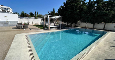Luxury Five Bedroom Detached Villa with Private Pool for Rent in Germasogeia