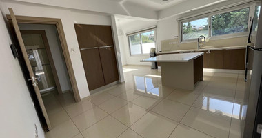 Luxury Five Bedroom Detached Villa with Private Pool for Rent in Germasogeia