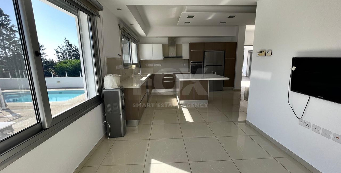 Luxury Five Bedroom Detached Villa with Private Pool for Rent in Germasogeia