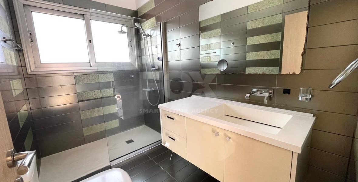 Luxury Five Bedroom Detached Villa with Private Pool for Rent in Germasogeia