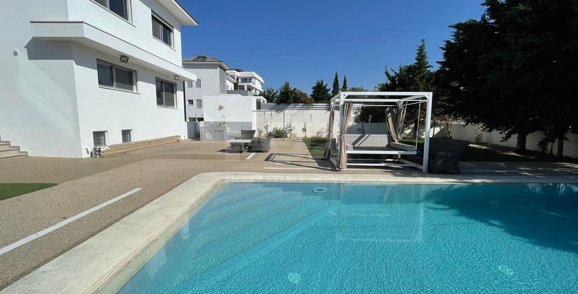 Luxury Five Bedroom Detached Villa with Private Pool for Rent in Germasogeia