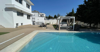 Luxury Five Bedroom Detached Villa with Private Pool for Rent in Germasogeia
