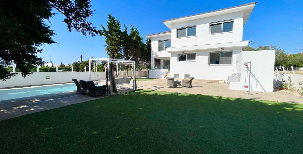 Luxury Five Bedroom Detached Villa with Private Pool for Rent in Germasogeia