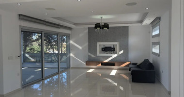 Luxury Five Bedroom Detached Villa with Private Pool for Rent in Germasogeia