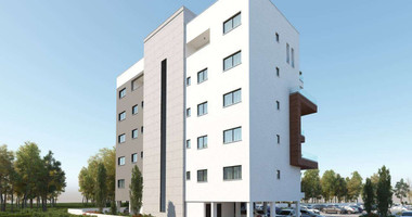 2-Bedroom Apartment on the First Floor in Block D
