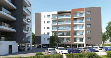 Spacious 2-Bedroom Apartment with Two Covered Verandas