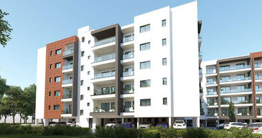Spacious 2-Bedroom Apartment with Two Covered Verandas