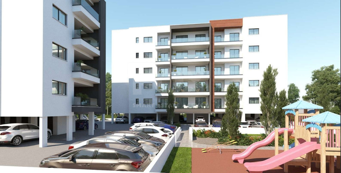 Spacious 2-Bedroom Apartment with Two Covered Verandas