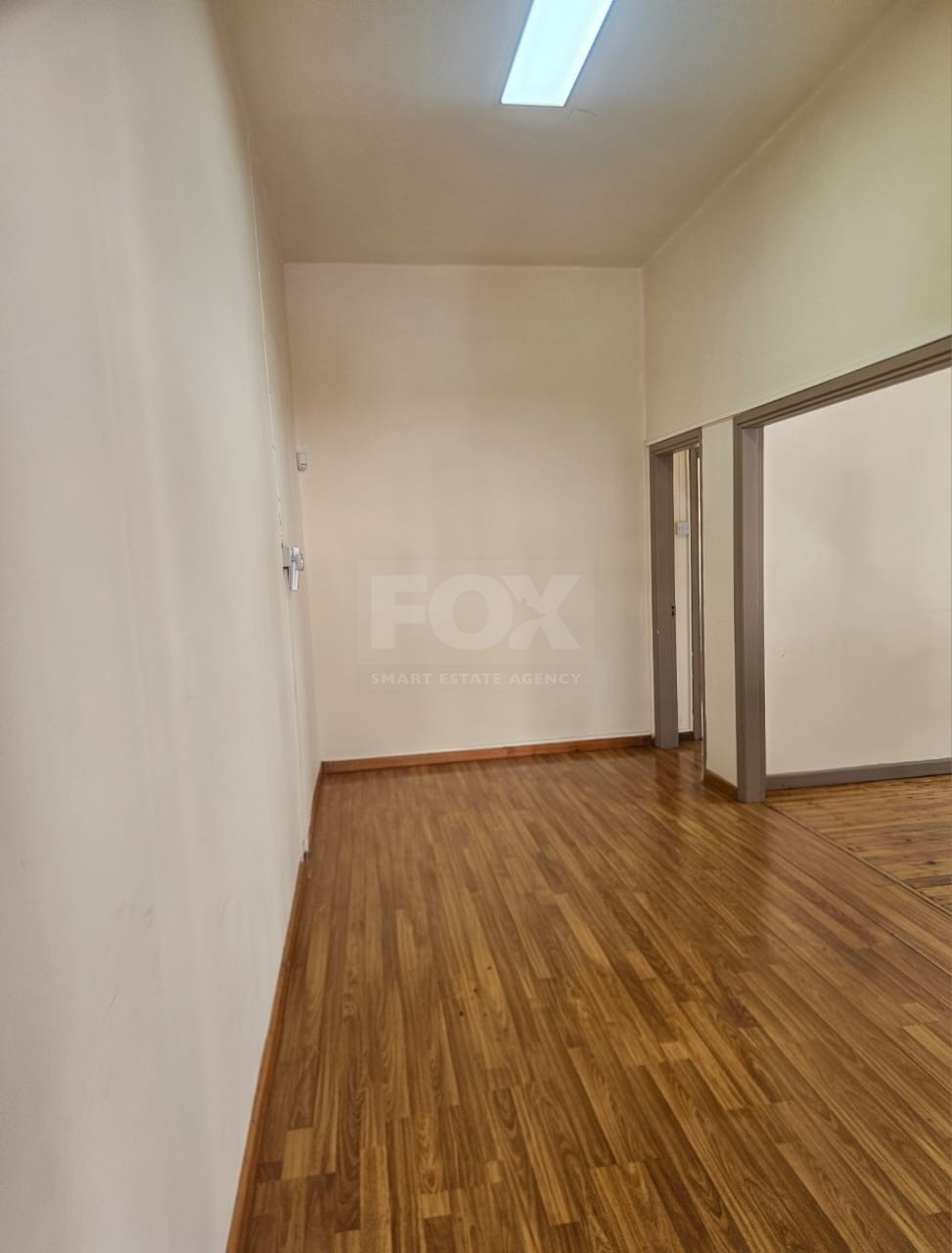 Furnished Corner Office with Large Veranda – Apostoloi Petrou & Pavlou, Limassol