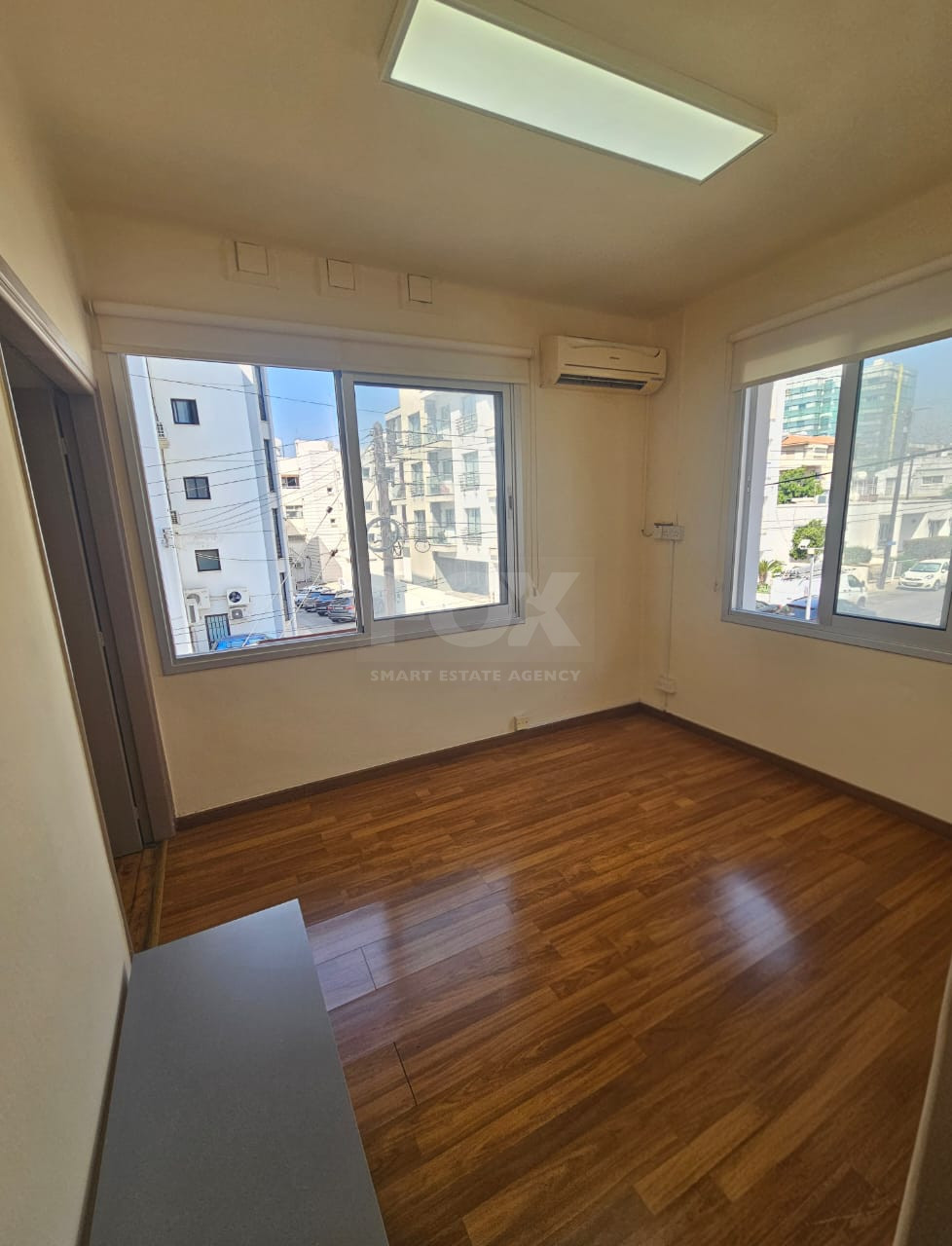 Furnished Corner Office with Large Veranda – Apostoloi Petrou & Pavlou, Limassol