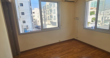 Furnished Corner Office with Large Veranda – Apostoloi Petrou & Pavlou, Limassol
