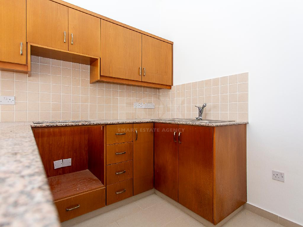 One-Bedroom Apartment for Sale in Peyia, Paphos | Communal Pool