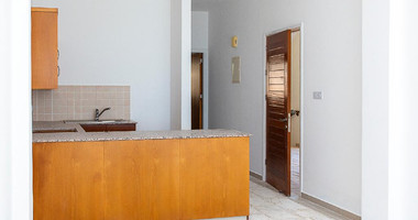 One-Bedroom Apartment for Sale in Peyia, Paphos | Communal Pool