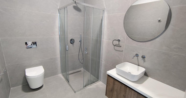 Brand-New 1-Bedroom Apartment with Sea View in Apostolos Andreas