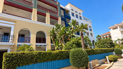 Luxury Two-Bedroom Apartment for Rent in Limassol Marina, Walking Distance to the Beach