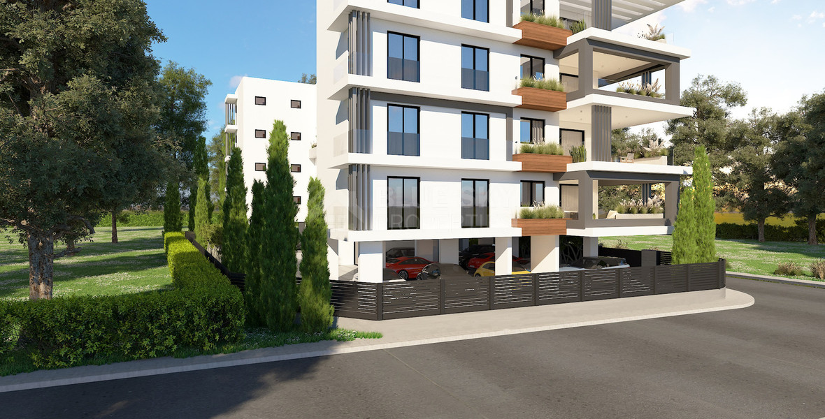 Two-Bedroom Apartment in Central Paphos with Spacious Verandas