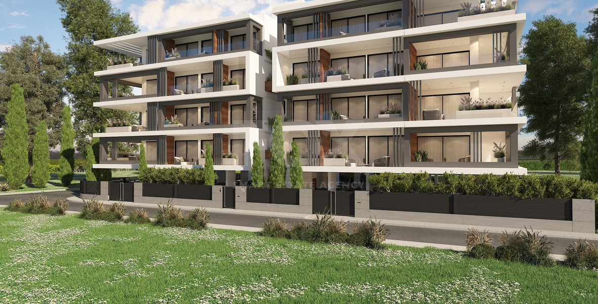 Two-Bedroom Apartment in Central Paphos with Spacious Verandas