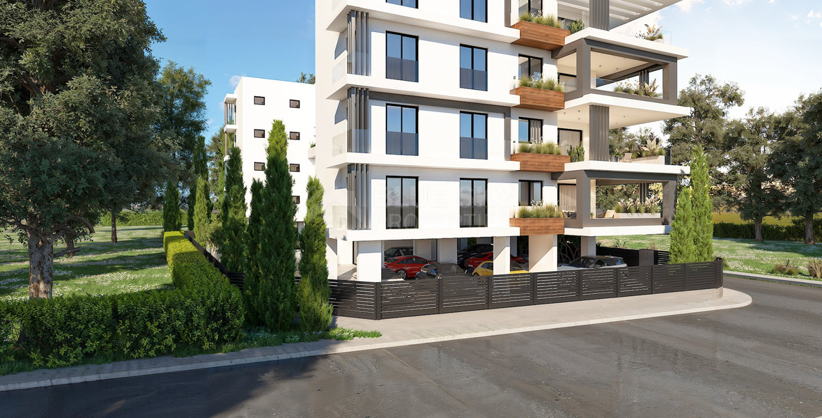 Two-Bedroom Apartment in Central Paphos with Spacious Verandas