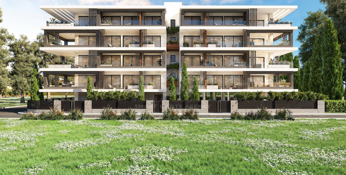 Two-Bedroom Apartment in Central Paphos with Spacious Verandas