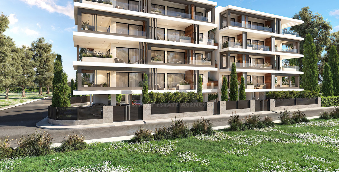 Two-Bedroom Apartment in Central Paphos with Spacious Verandas