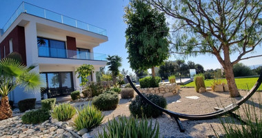 Two bedroom luxury villa in Veus Rock area , in Kouklia, for sale