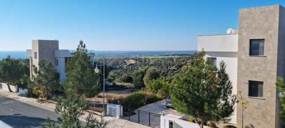 Two bedroom luxury villa in Veus Rock area , in Kouklia, for sale
