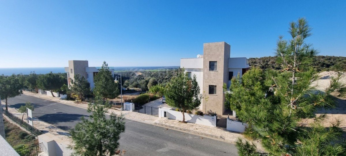 Two bedroom luxury villa in Veus Rock area , in Kouklia, for sale