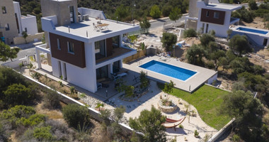 Two bedroom luxury villa in Veus Rock area , in Kouklia, for sale