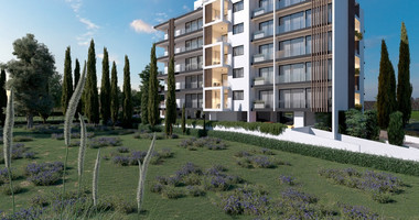 Two bedroom apartment on third floor in Paphos Center for sale