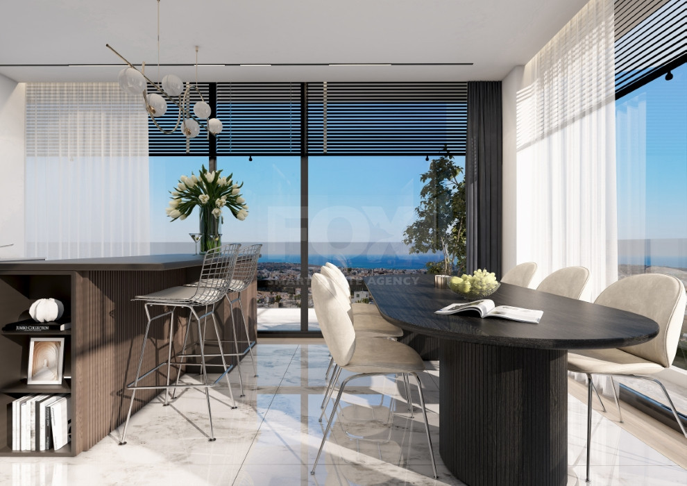 Two bedroom apartment on third floor in Paphos Center for sale