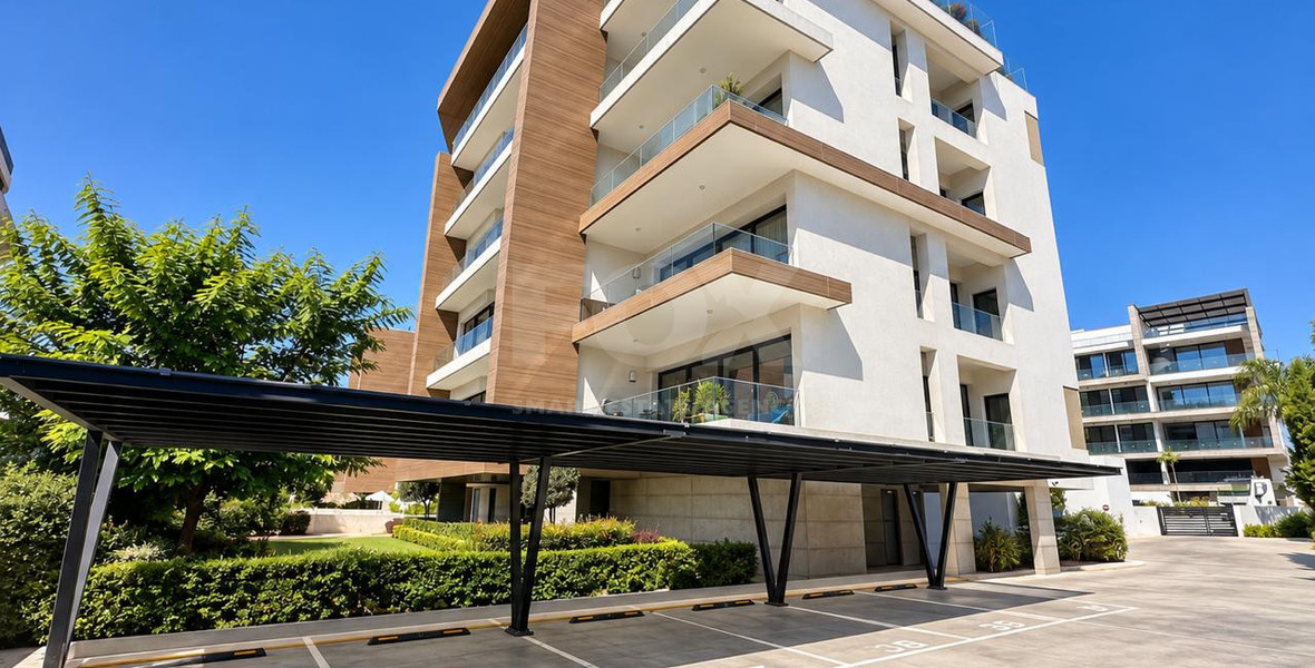 Luxury Fully Furnished One-Bedroom Apartment for Rent in Agios Athanasios