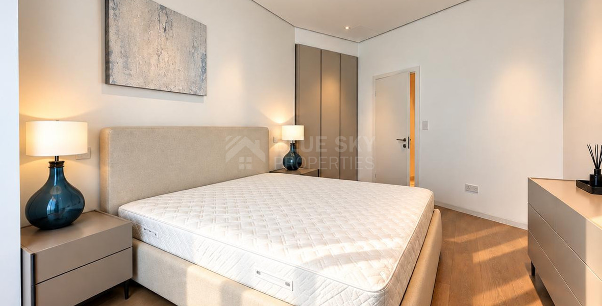 Luxury One-Bedroom Seafront Apartment for Rent – Trilogy, West Tower