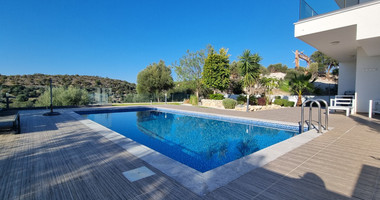 Four Bedroom Villa with Private Pool and Sea Views in Kouklia, Paphos, for sale